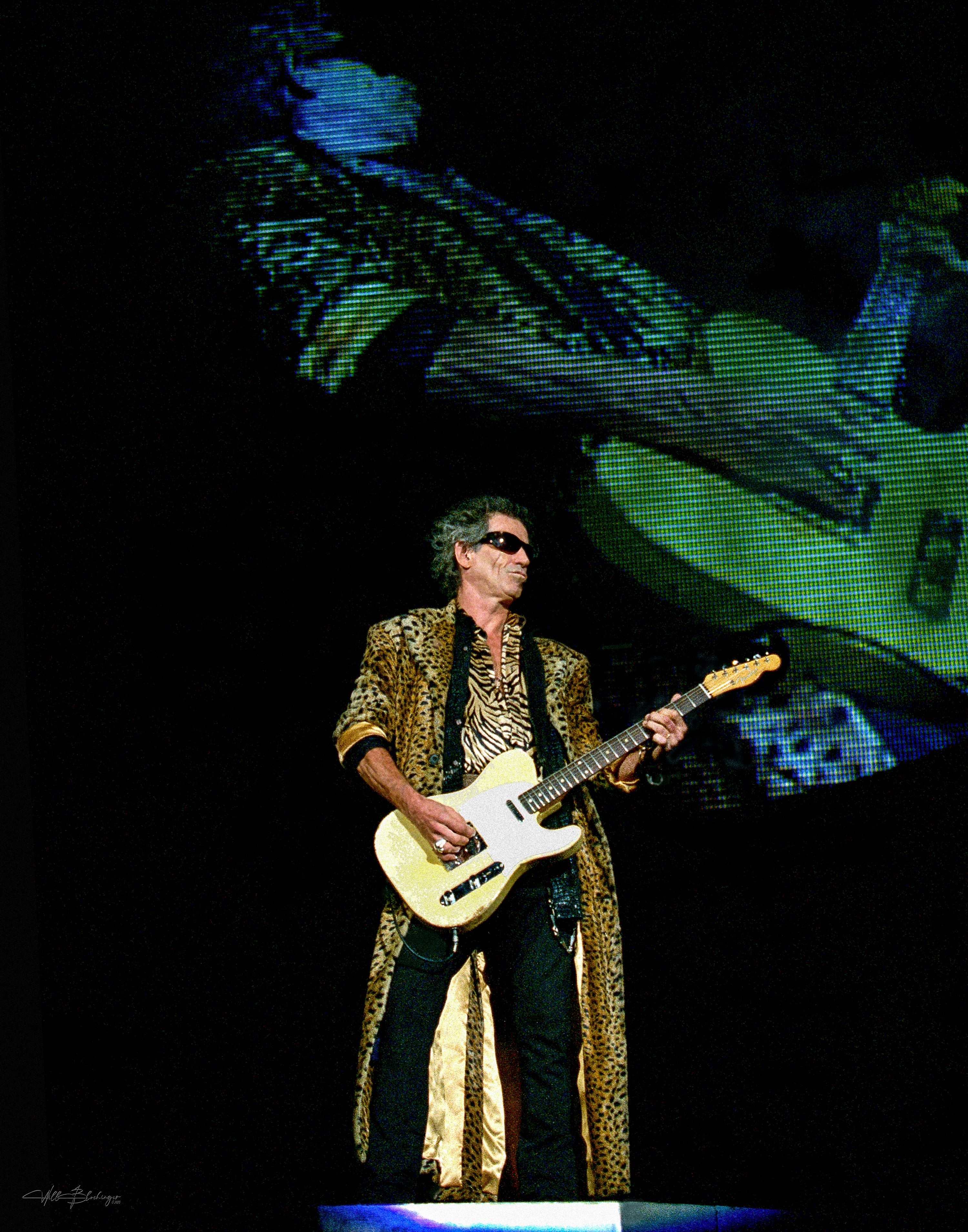Keith Richards of The Rolling Stones — Rose Bowl, Pasadena, CA, October 19, 1994